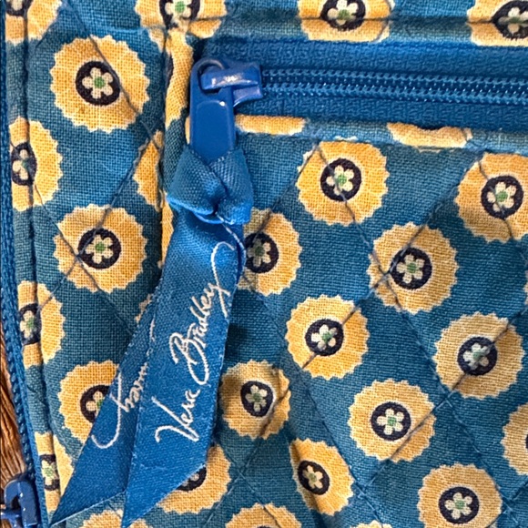 Retired Vera Bradley Teal and Yellow Floral Wristlet - Picture 2 of 7